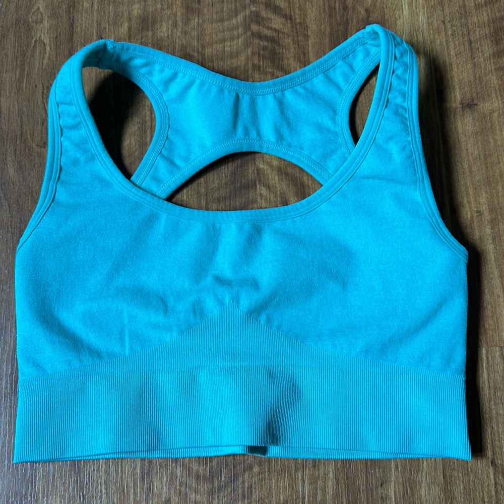Women's Mint Green Sports Bra